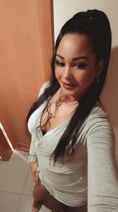 604113086: Chica busca chico en Málaga