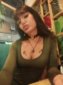 697744896: Travesti en Madrid