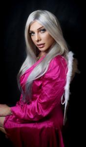 680538158: Transexual en Navarra