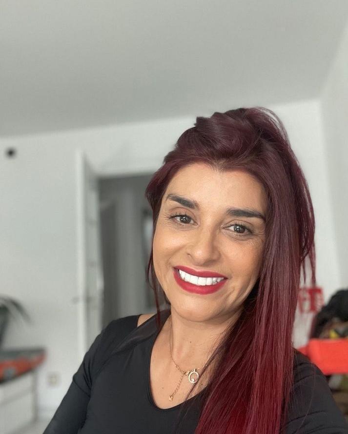 Chica busca chico en Tenerife: 