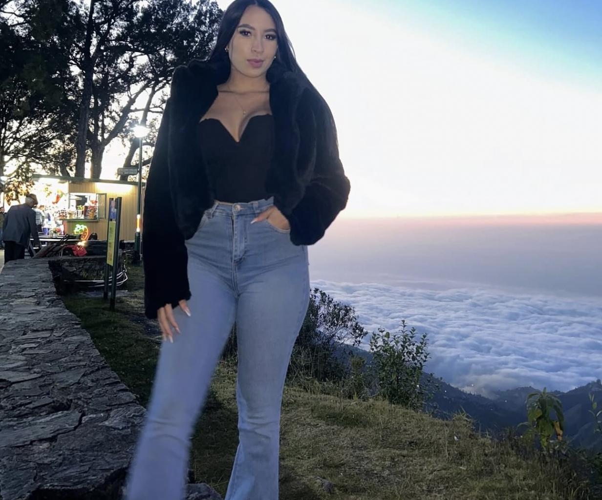 Chica busca chico en La Coruña: 