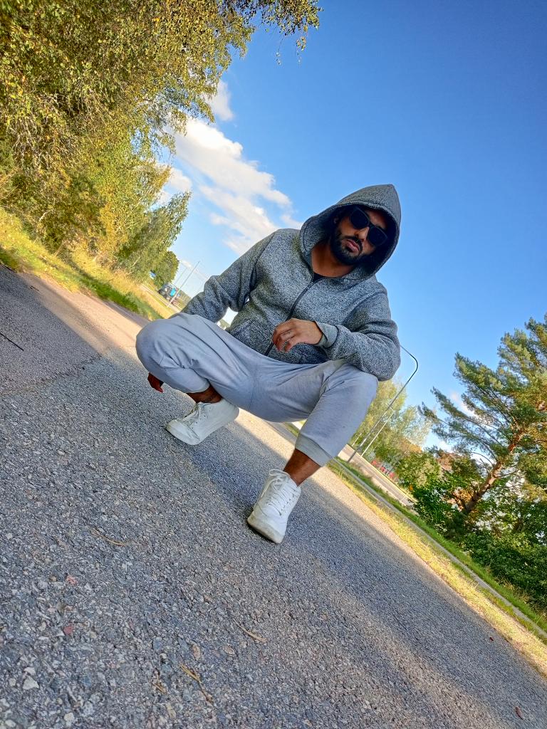 Chico busca chica en Murcia: 