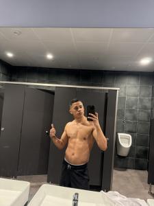 Chico busca chica en Castellón: 