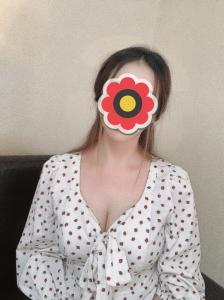 663190558: Chica busca chico en León