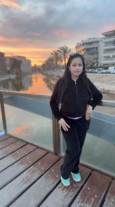 610638986: Chica busca chico en Madrid
