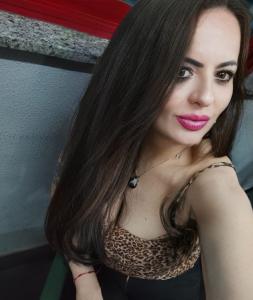 631594041: Chica busca chico en Murcia