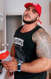 635445068: Chico busca chica en Alicante