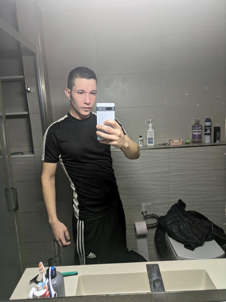 Chico busca chica en Alicante: 