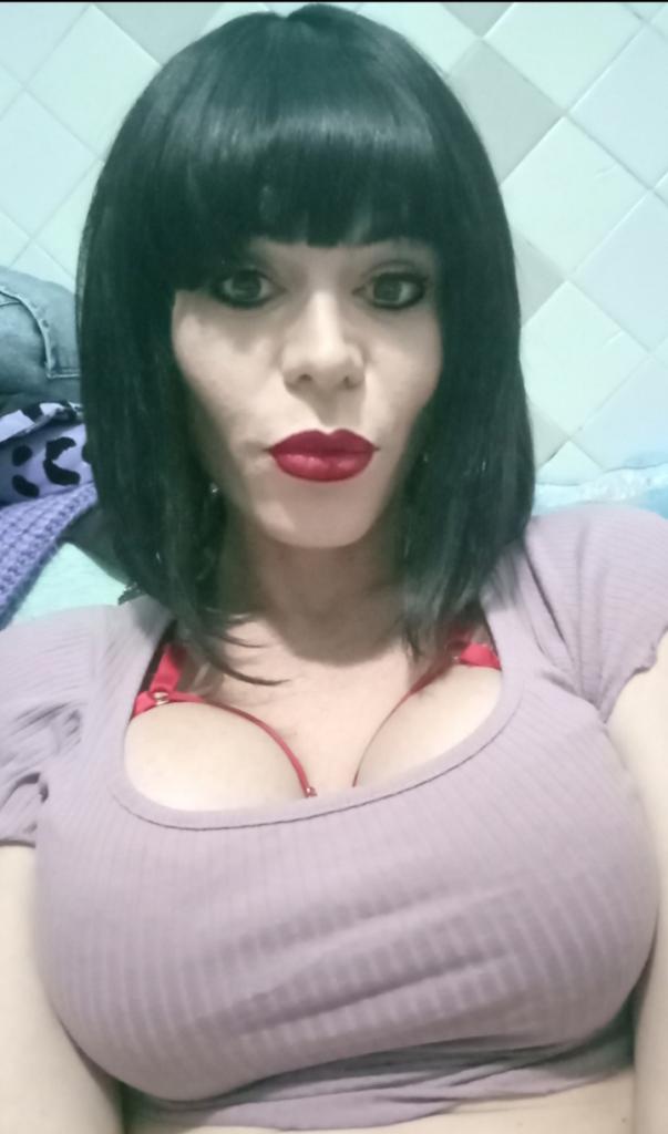 677896886: Transexual en Castellón