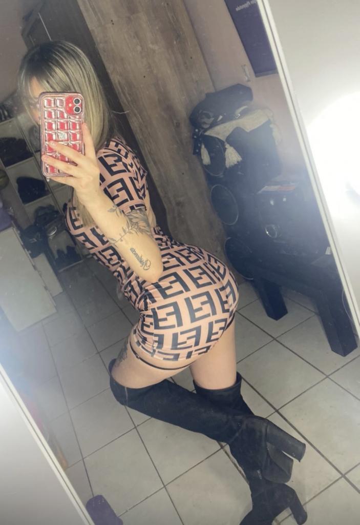 Chica busca chico en Navarra: 