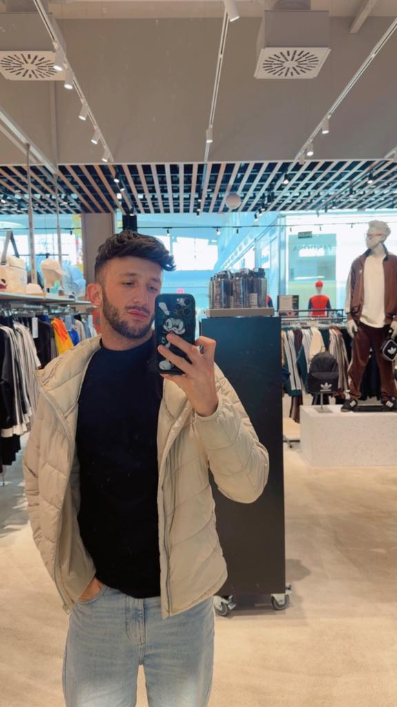 Chico busca chica en Madrid: 