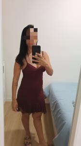 664278427: Chica busca chico en Barcelona