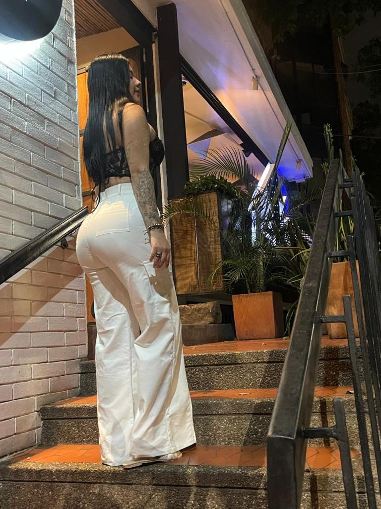 Chica busca chico en La Coruña: 