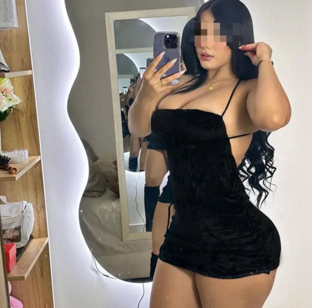 Chica busca chico en Cádiz: 