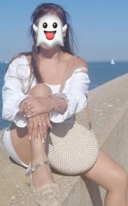 Chica busca chico en Cádiz: 