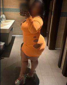 Chica busca chico en Sevilla: 