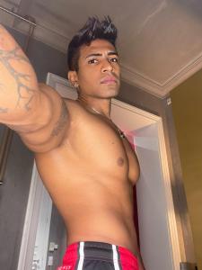 Chico busca chica en Málaga: 