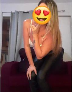 631465580: Chica busca chico en Málaga
