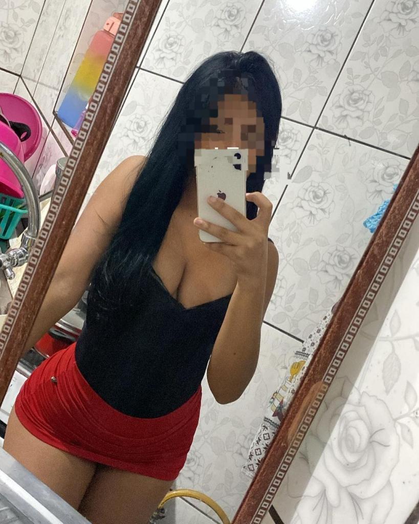 632968617: Chica busca chico en Madrid