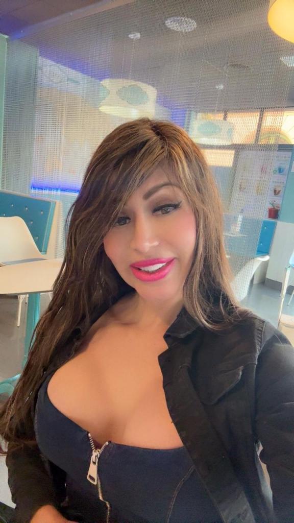 685035084: Transexual en Barcelona