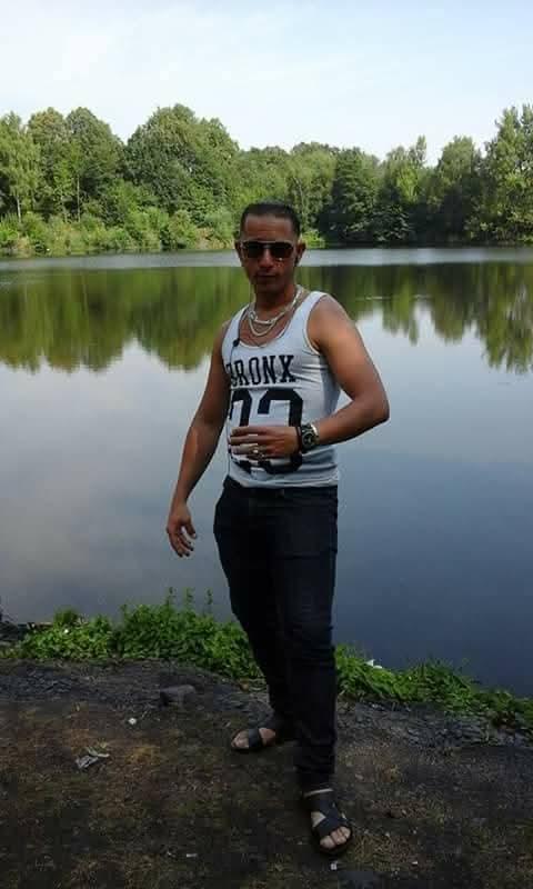 603228630: Chico busca chica en Zaragoza