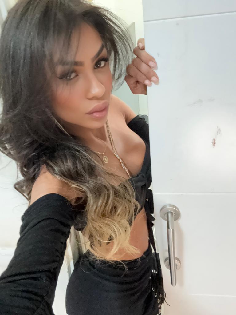 652372758: Transexual en Mallorca