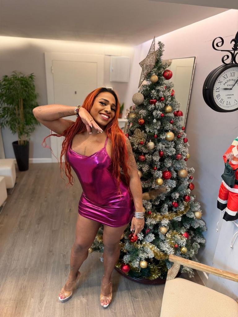 614559833: Transexual en Zaragoza