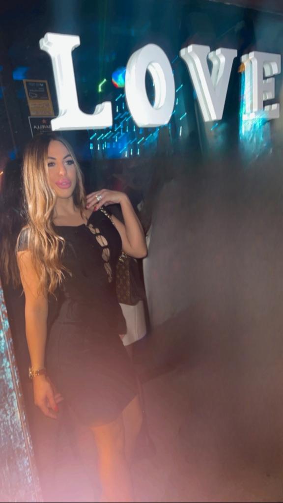 Chica busca chico en Tenerife: 