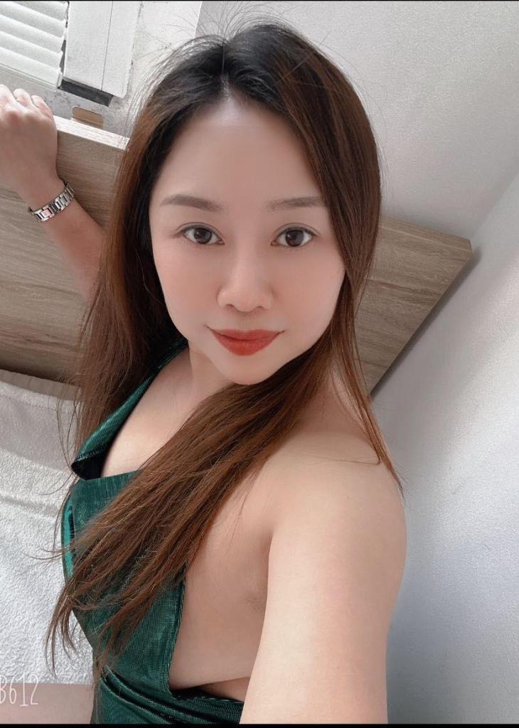 Chica busca chico en Murcia: 