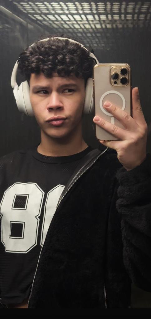 Chico busca chica en Mallorca: 