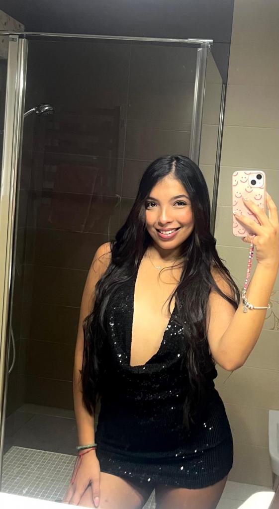 677680626: Chica busca chico en Murcia