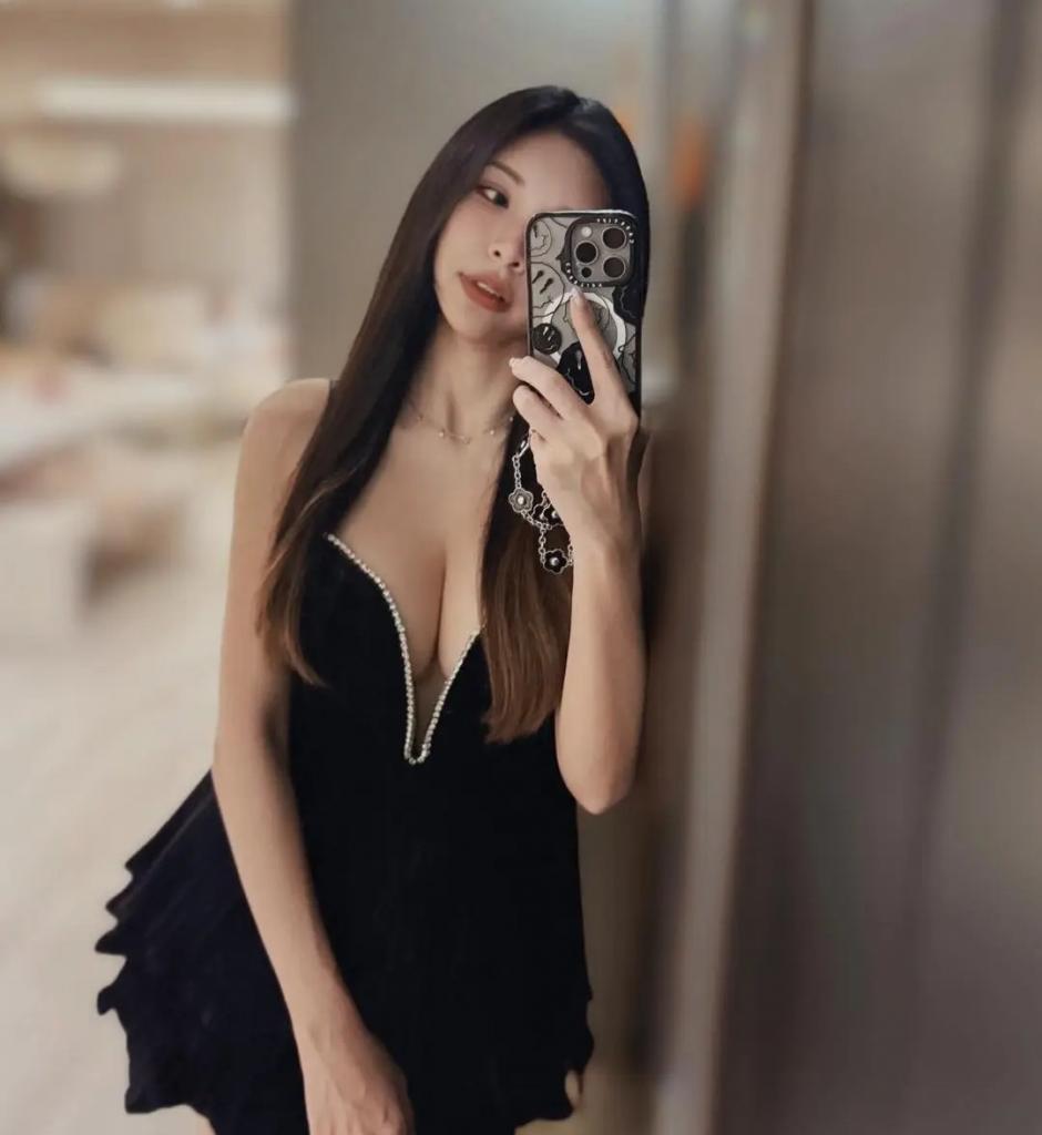 Chica busca chico en Mallorca: 