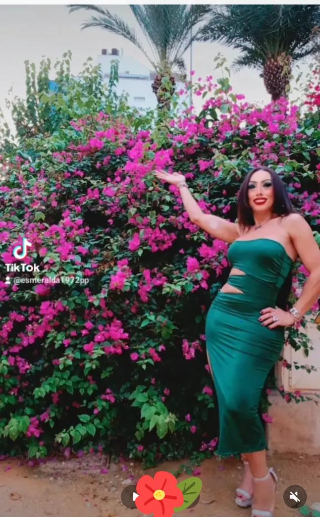 667054614: Transexual en Barcelona