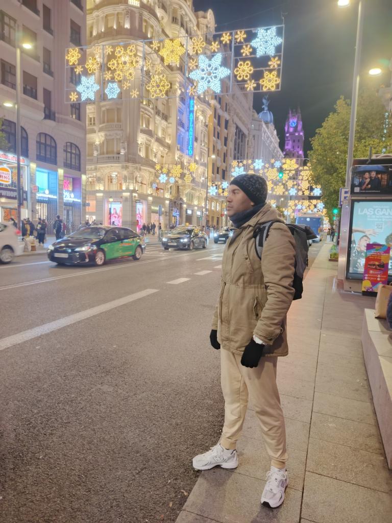 Chico busca chica en Madrid: 