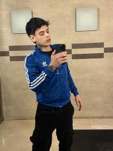 666432654: Chico busca chica en Zaragoza