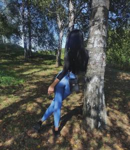 610994815: Chica busca chico en Pontevedra