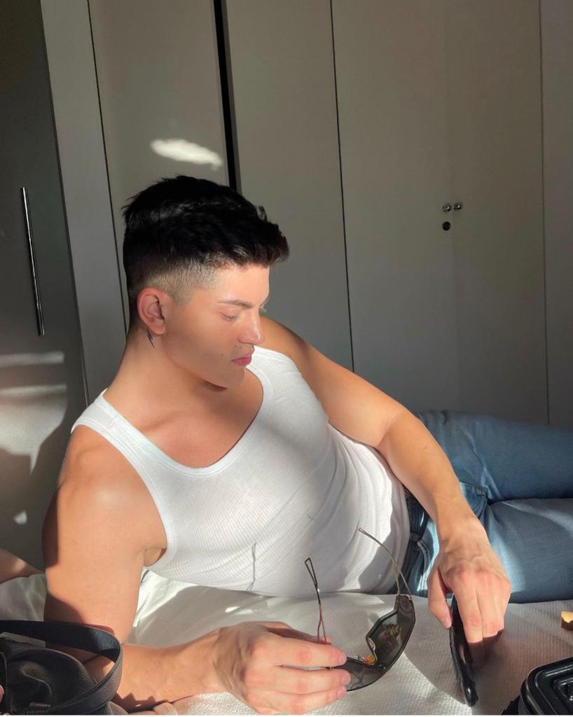 Chico busca chica en Tarragona: 