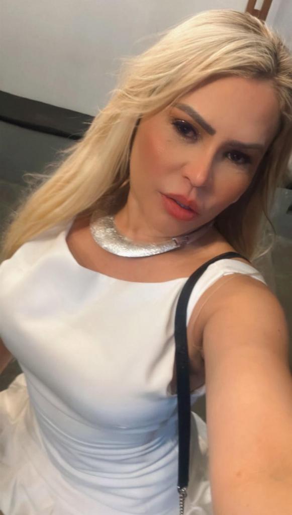 Chica busca chico en Sevilla: 