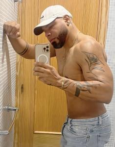 602502334: Chico busca chica en Barcelona