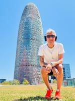 608259318: Chico busca chica en Barcelona