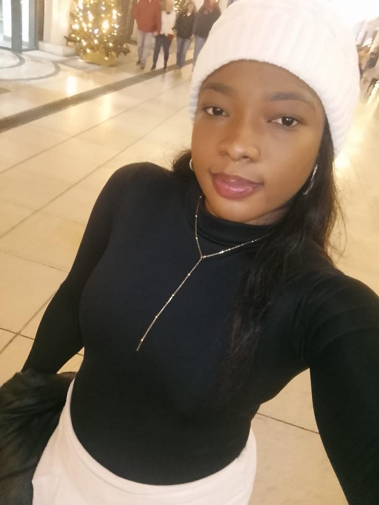 631581785: Chica busca chico en Zamora