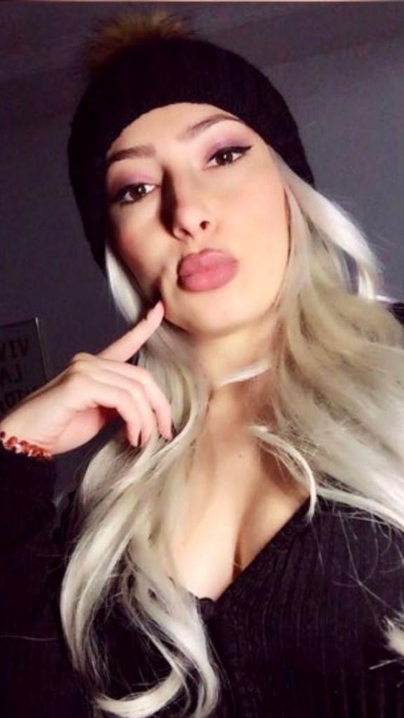 Chica busca chico en Madrid: Chica busca chico