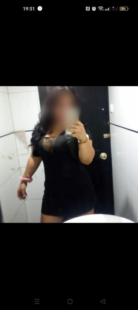 Chica busca chico en Tenerife: 