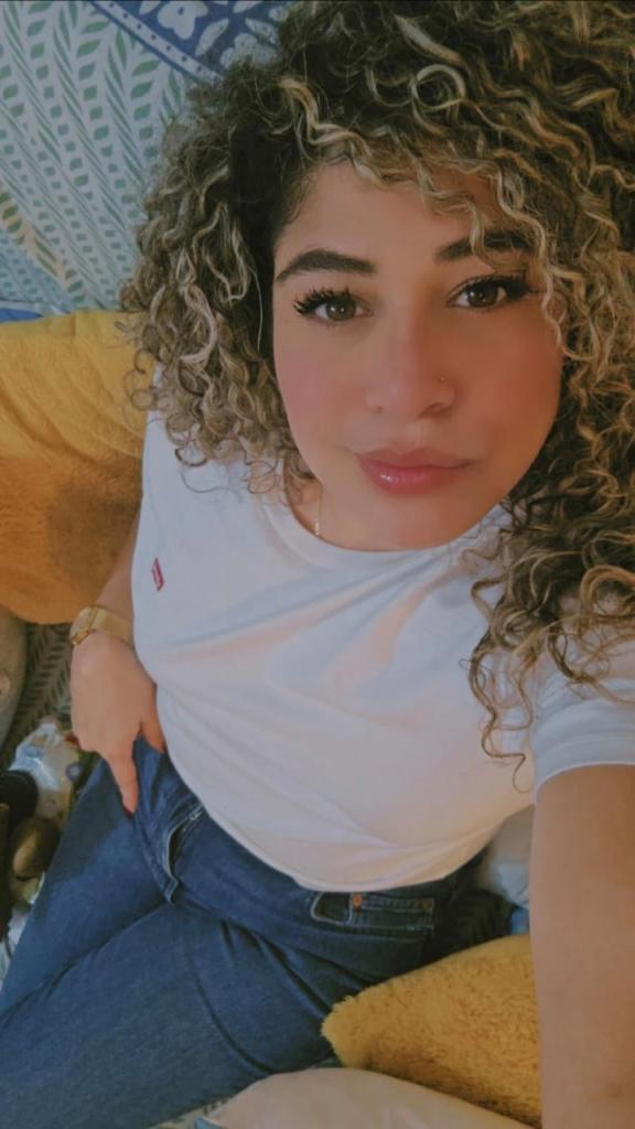 Chica busca chico en Granada: 