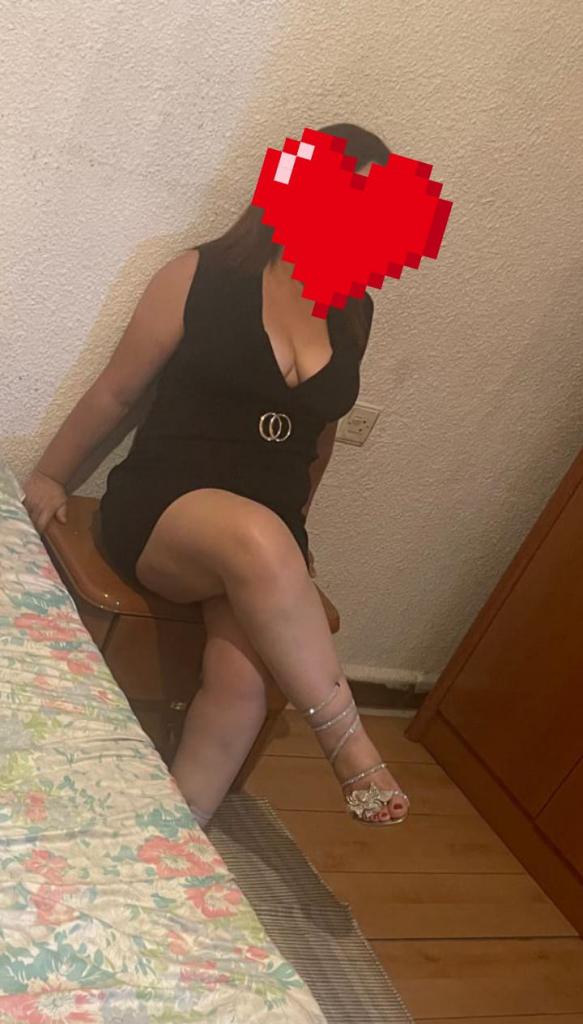 742096730: Chica busca chico en Lugo
