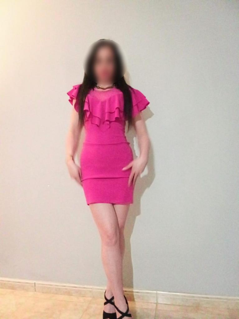 633444794: Chica busca chico en Tarragona