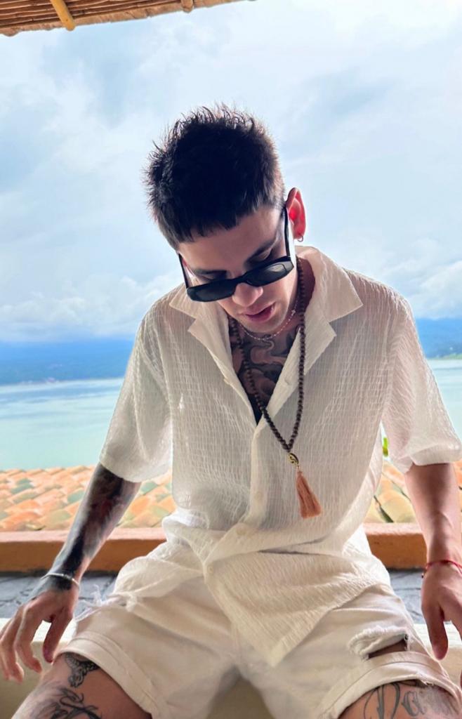 613831618: Chico busca chica en Barcelona