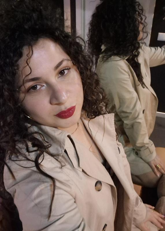 632355422: Chica busca chico en Madrid