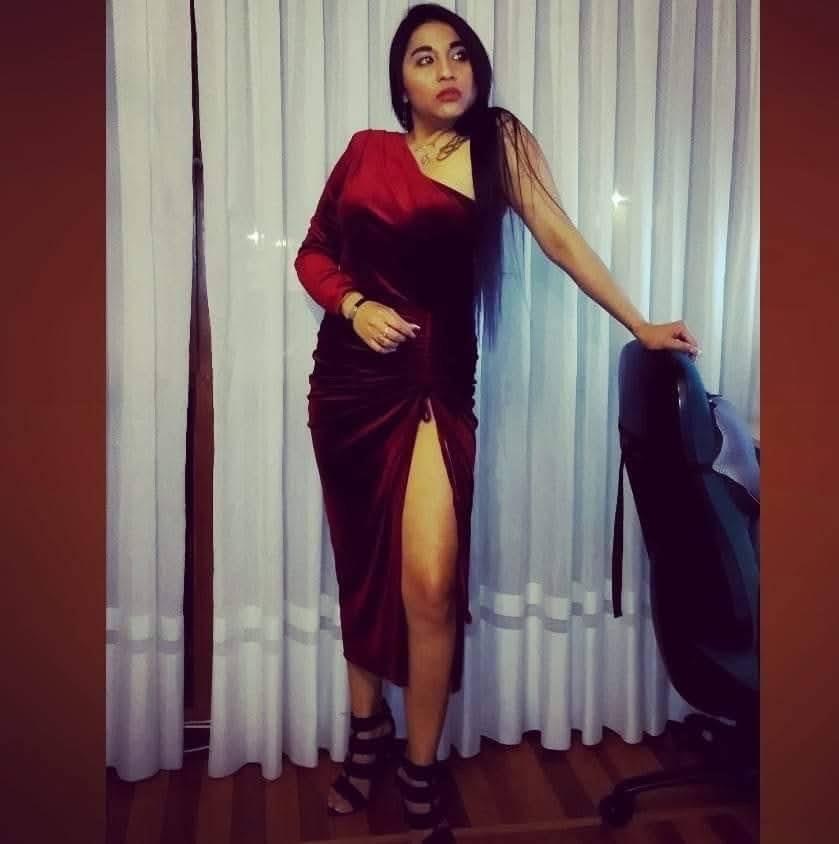 Chica busca chico en Ibiza: 