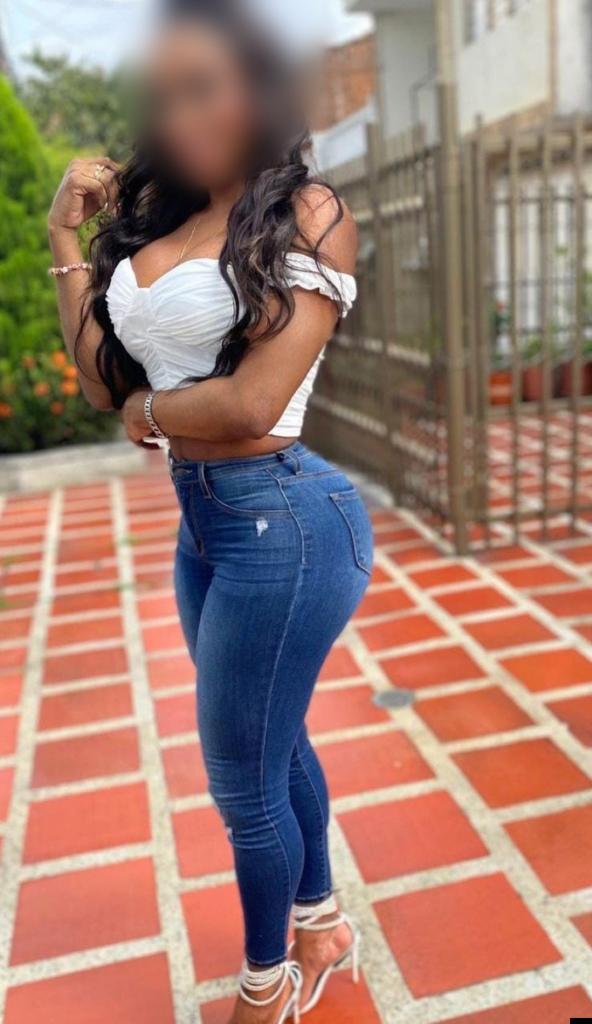 643259819: Chica busca chico en Tarragona